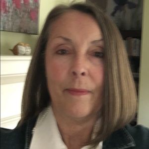 Meet your Posher, Deborah